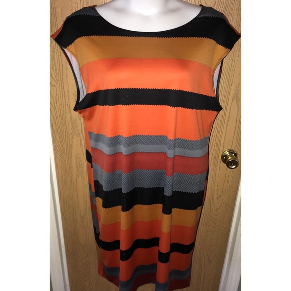 Aa Studio Dresses & Skirts - ⬇️Orange horizontal stripe bodycon dress